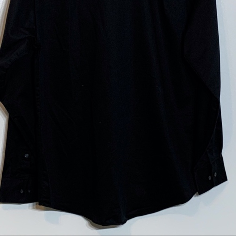 EUC Arrow fitted black button down‎ dress shirt - Picture 4 of 7
